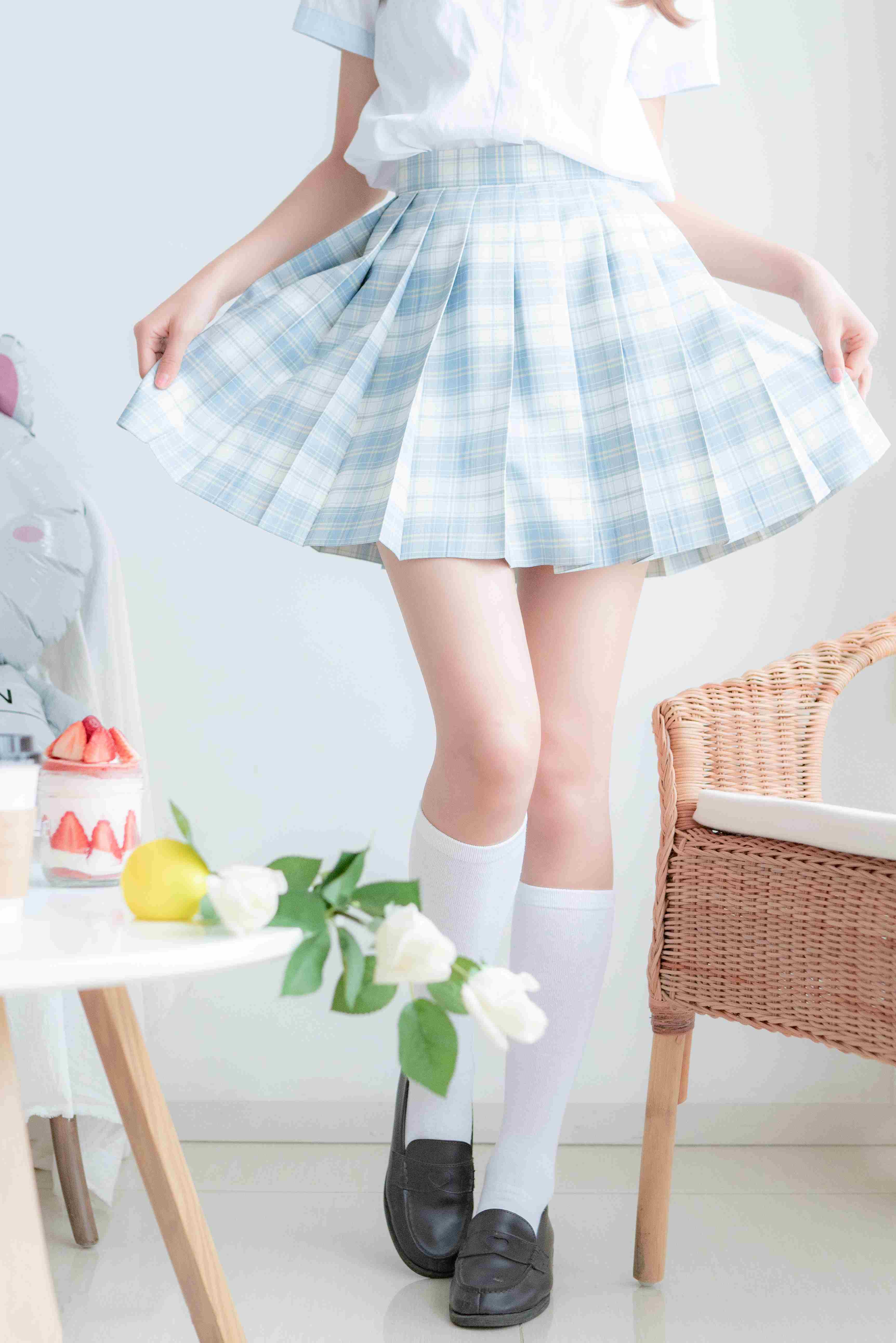 China Beauty Legs and feet 103