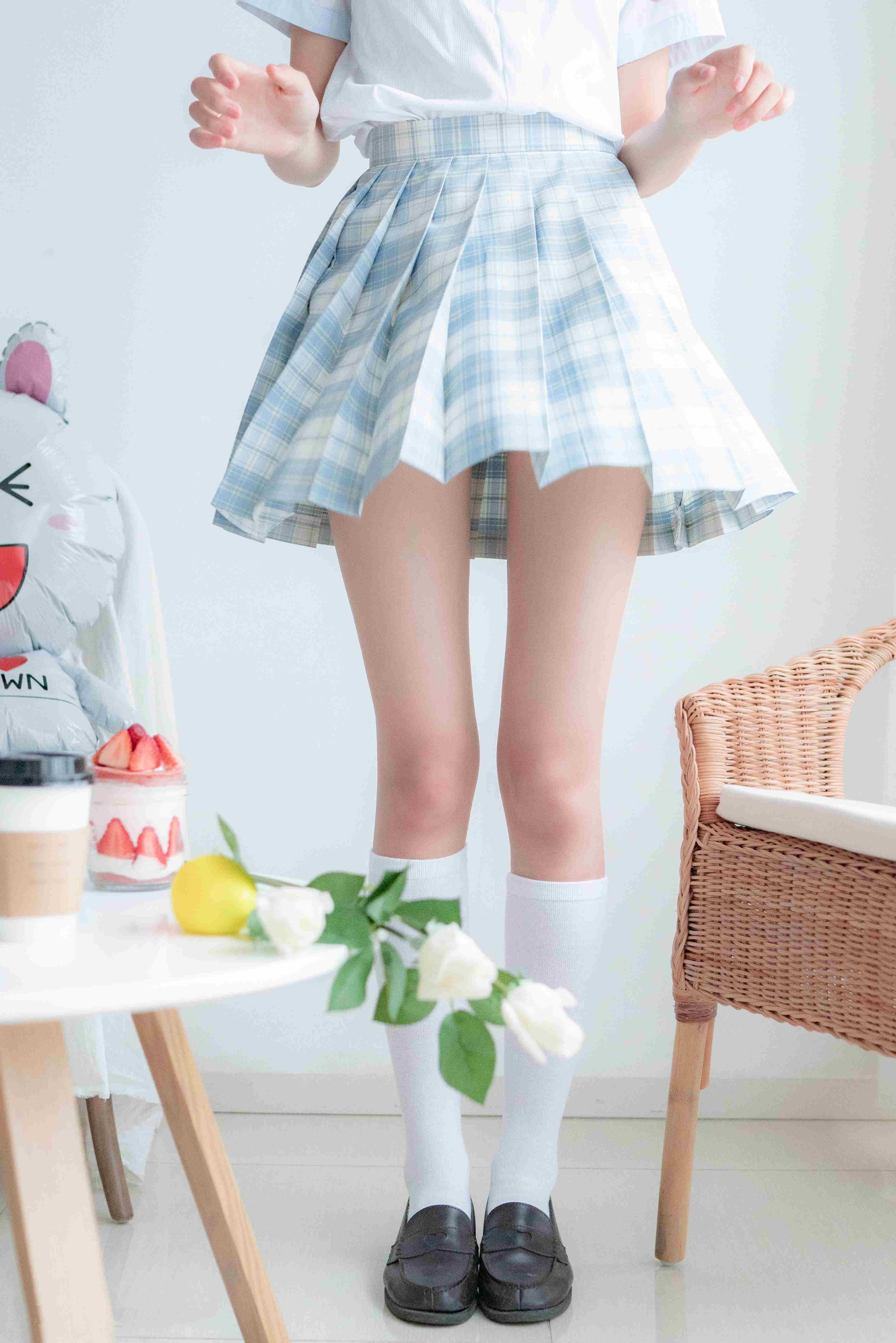 China Beauty Legs and feet 103