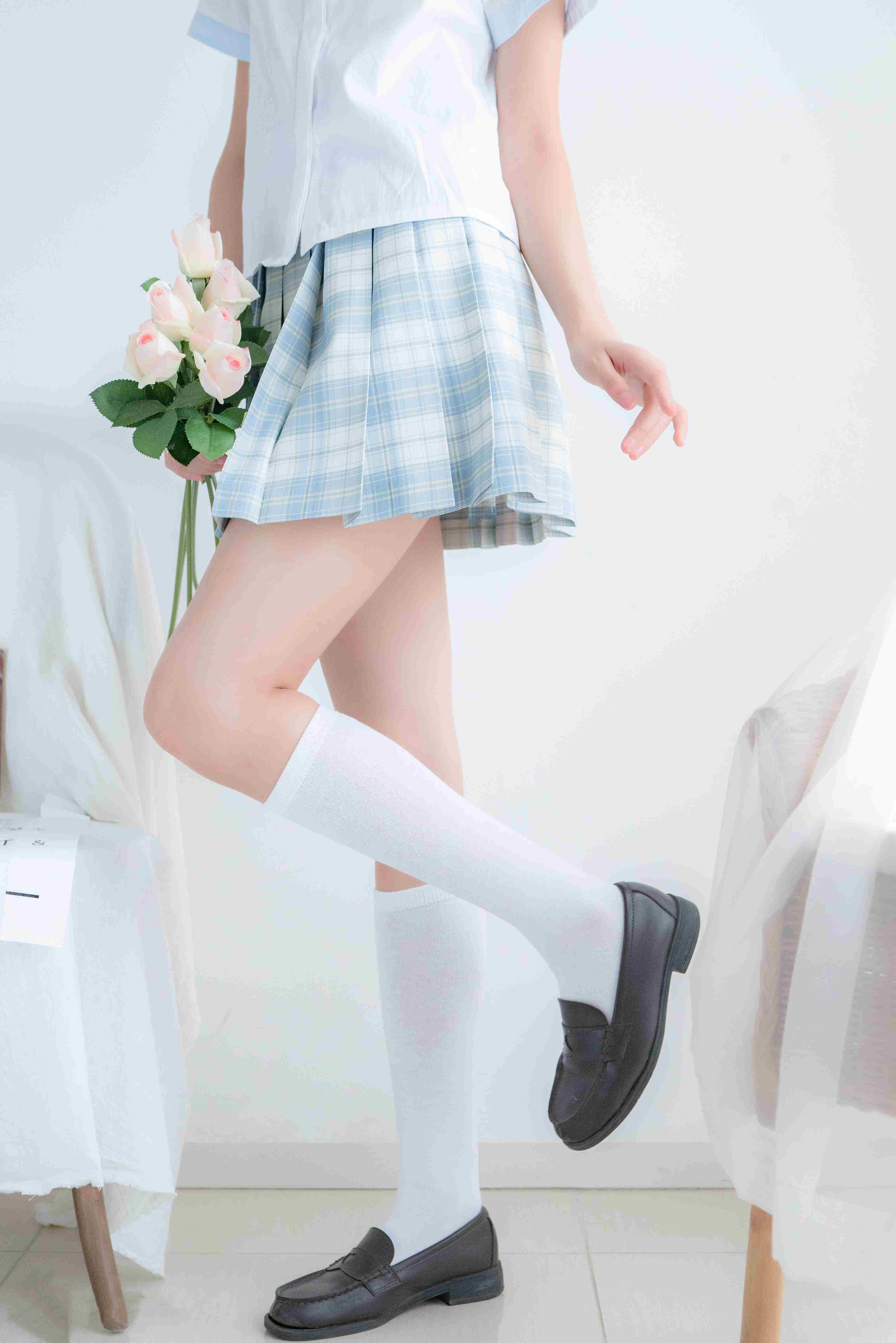 China Beauty Legs and feet 103