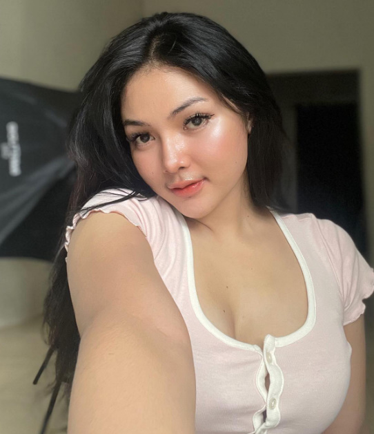 Sexy heat remains tempting