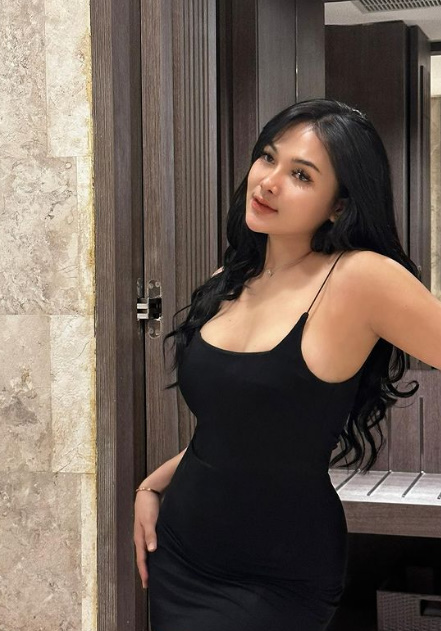 Sexy heat remains tempting