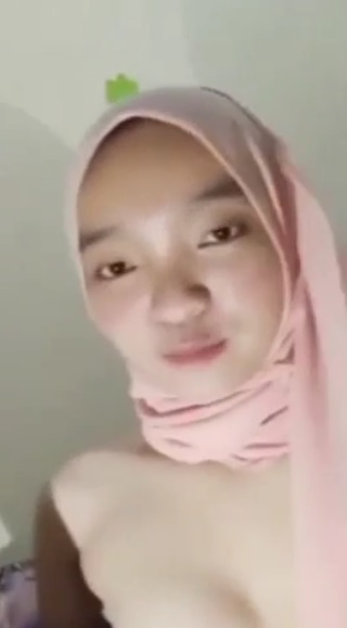 Sexy heat remains tempting 04