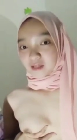 Sexy heat remains tempting 04