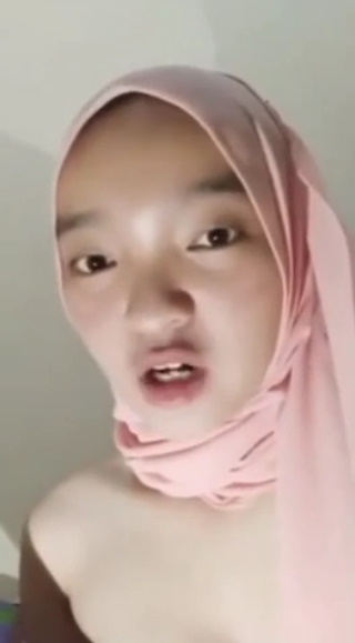 Sexy heat remains tempting 04