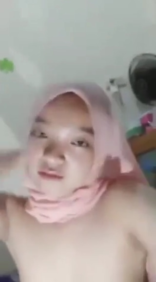 Sexy heat remains tempting 04