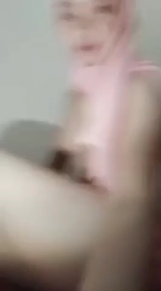 Sexy heat remains tempting 04