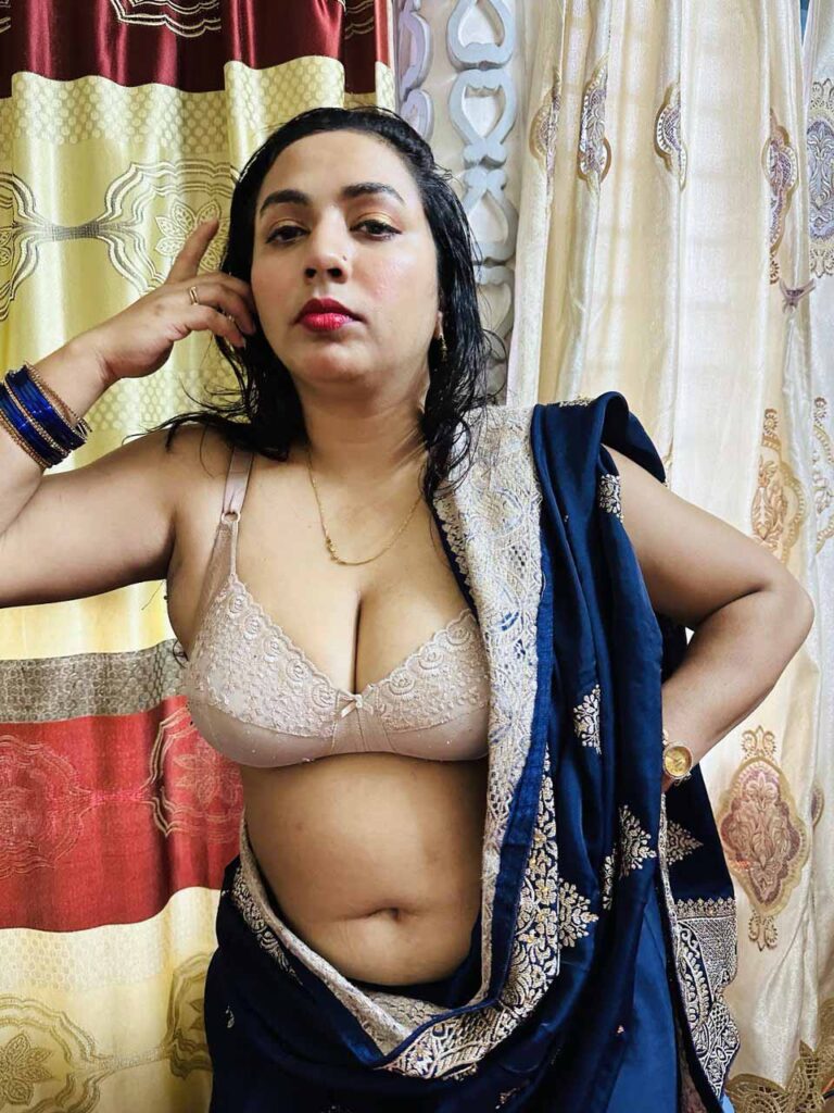 Desi Muslim Bhabhi