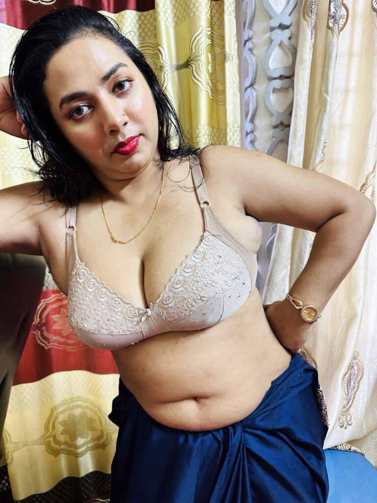 Desi Muslim Bhabhi