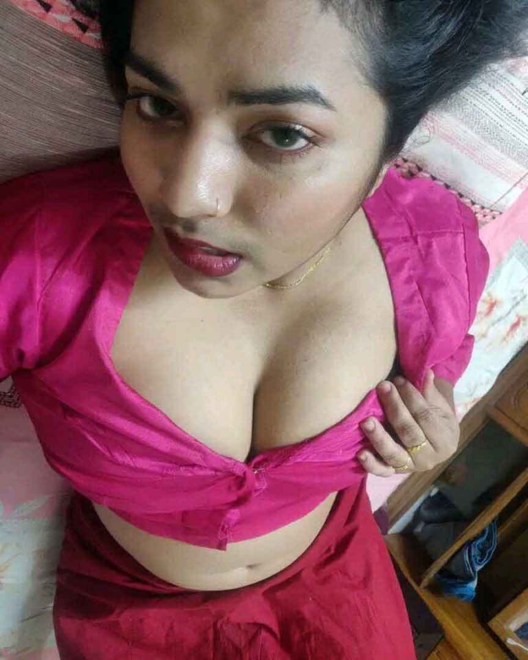 Desi Muslim Bhabhi