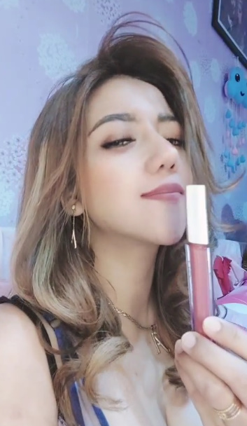 Sexy Girl home perfect