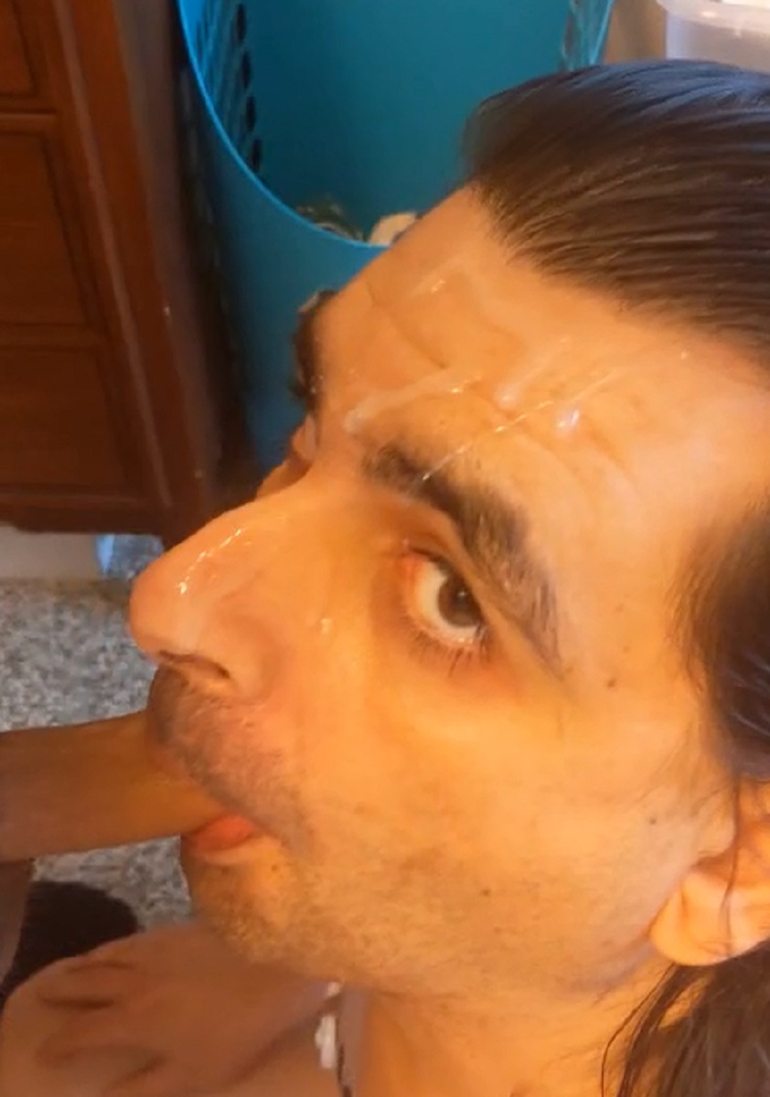 Webslut Blake Hill from Grand Rapids Michigan bj facial pics