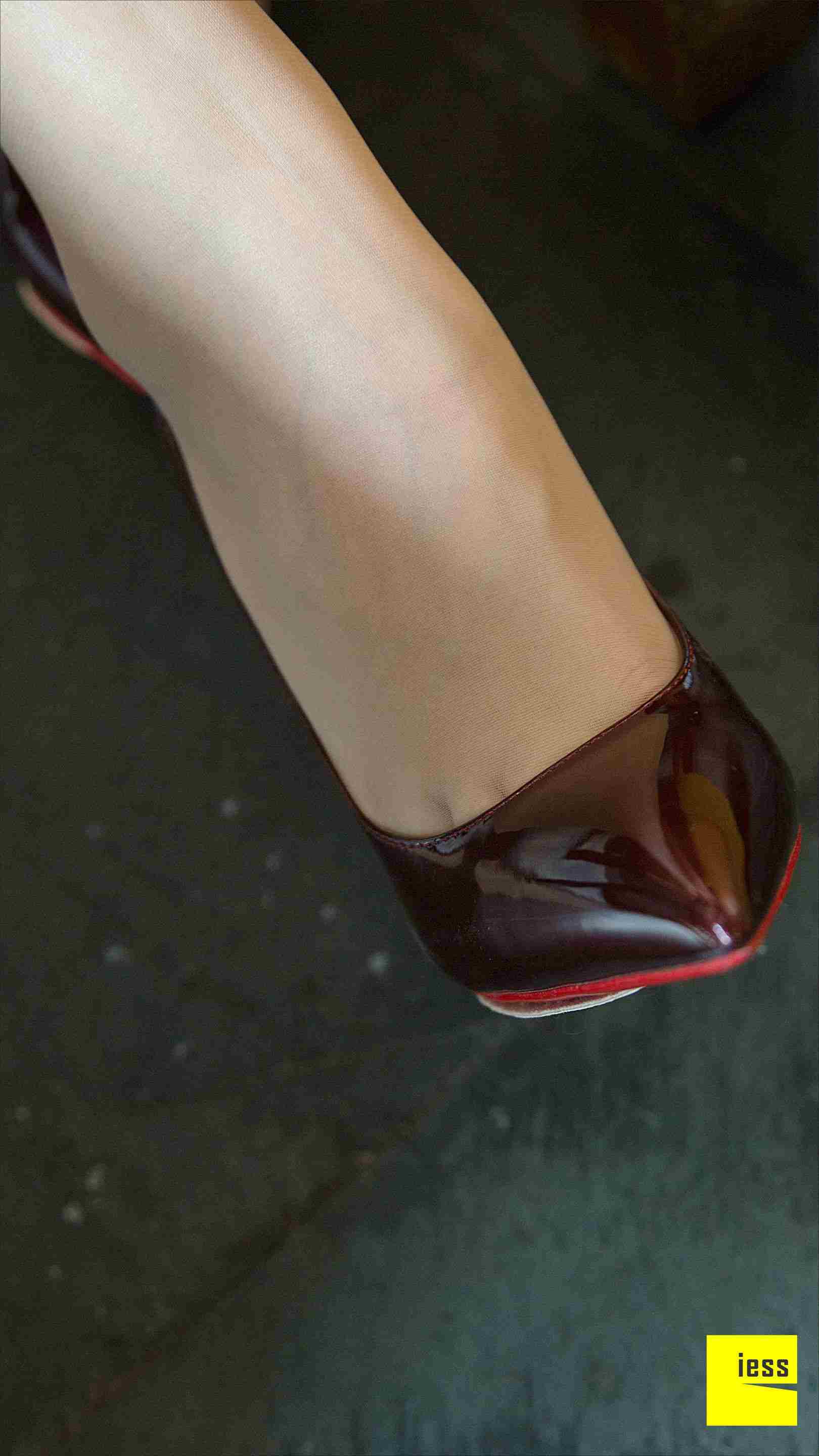 China Beauty Legs and feet 106