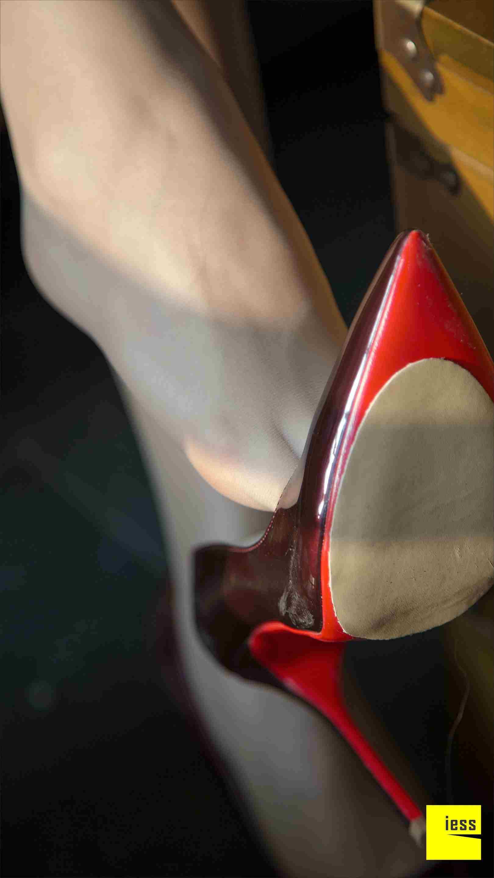 China Beauty Legs and feet 106