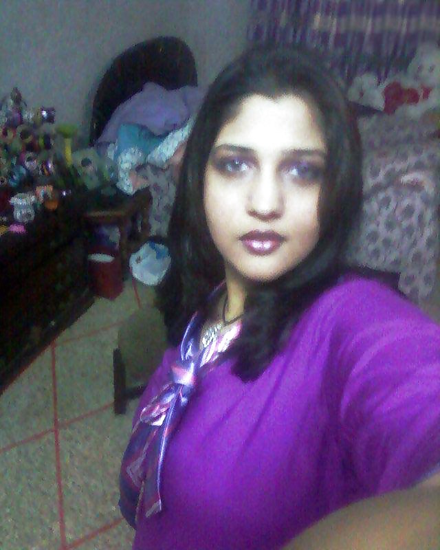 Slutty Pakistani Girls for hardcore sex