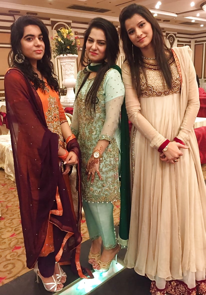 Slutty Pakistani Girls for hardcore sex