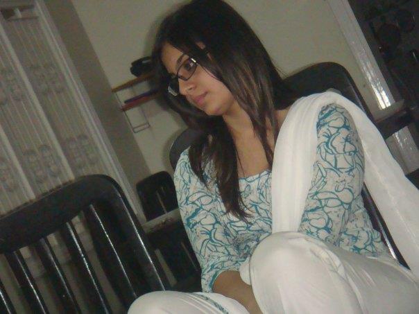 Slutty Pakistani Girls for hardcore sex
