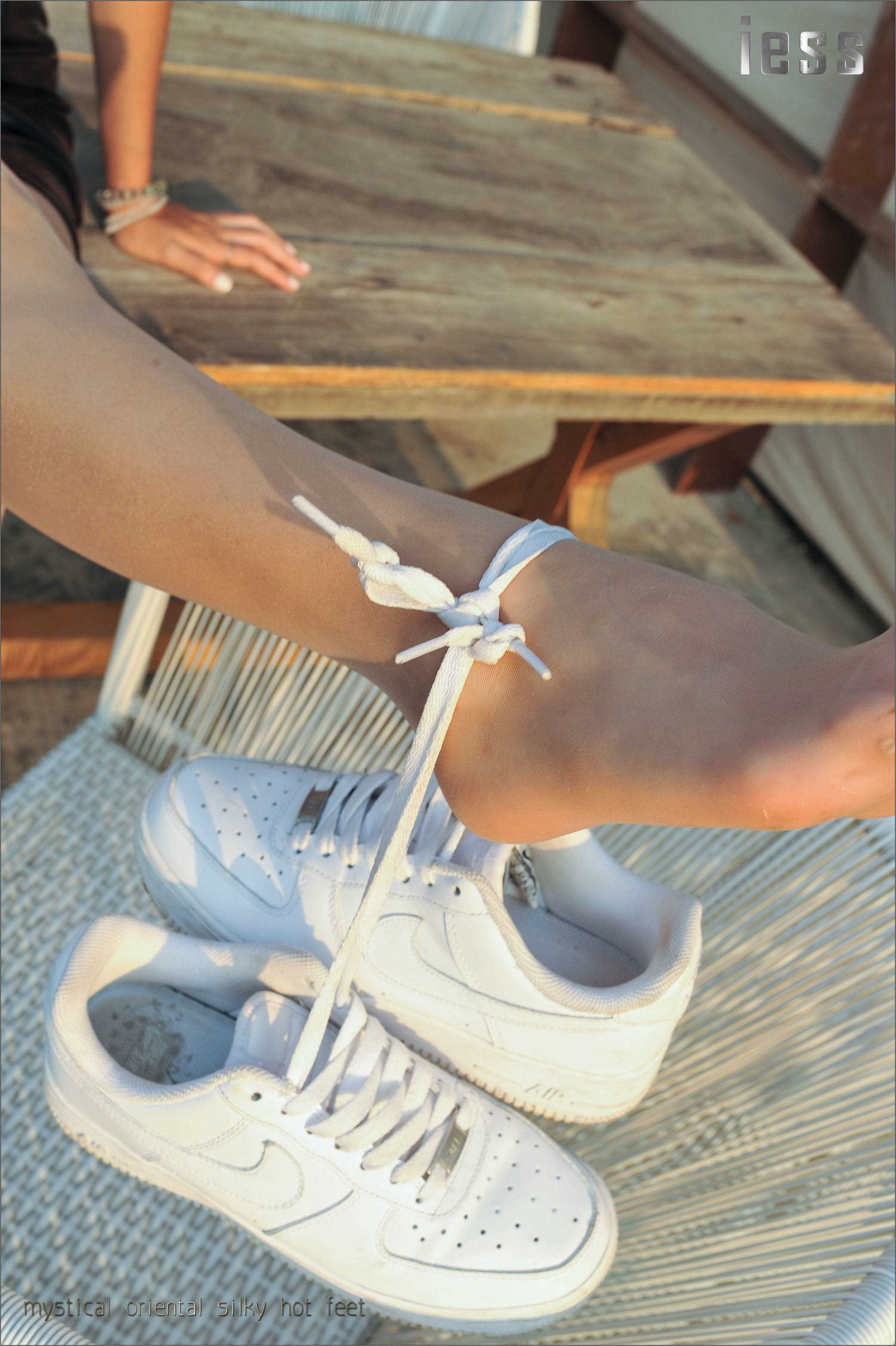 China Beauty Legs and feet 119