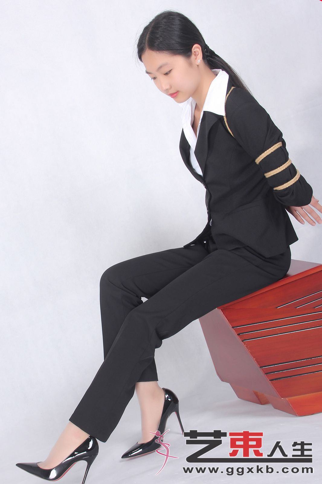 Chinese Art Rope Life 27