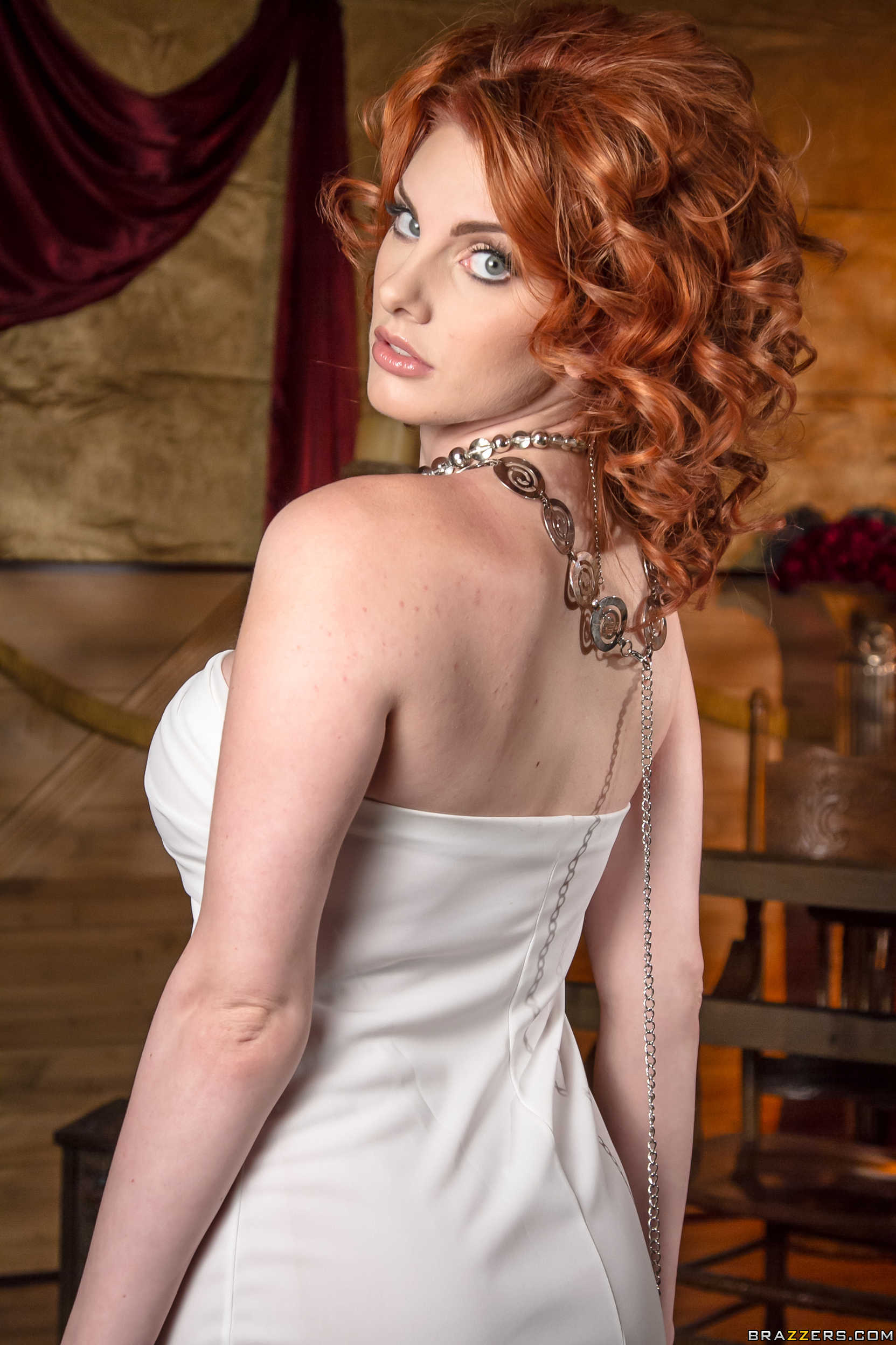 Lilith Lust el arte de mostrar la conchita 2016