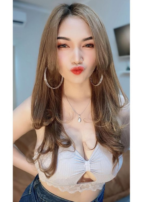 Rndm sultry and hot 00