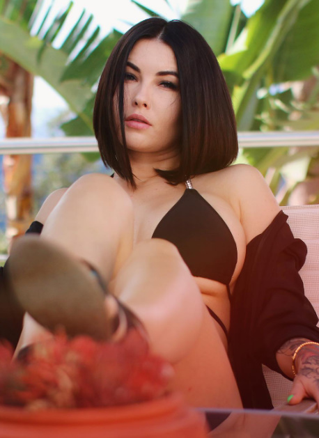 Rndm sultry and hot 01