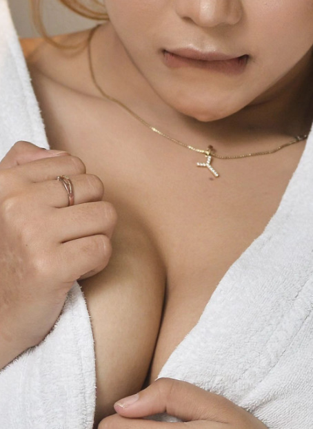 Rndm sultry and hot 02