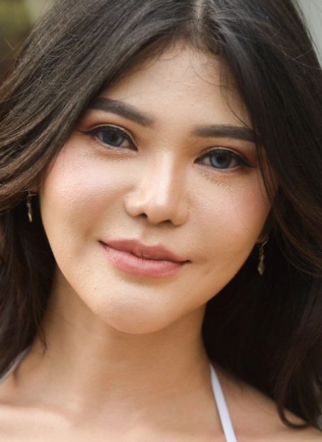 Rndm sultry and hot 02