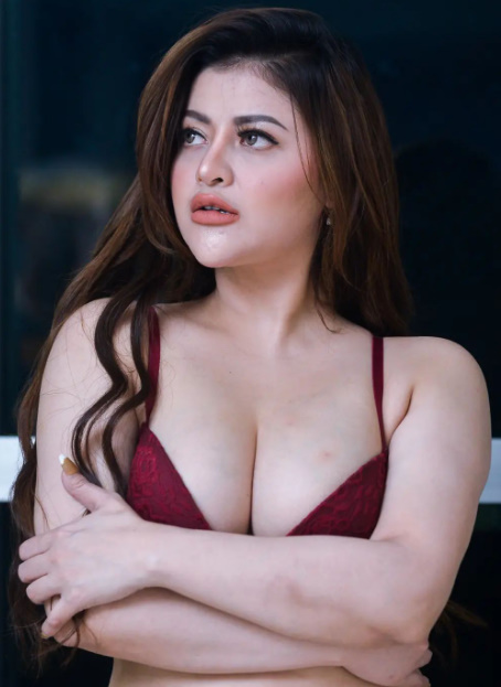 Rndm sultry and hot 02