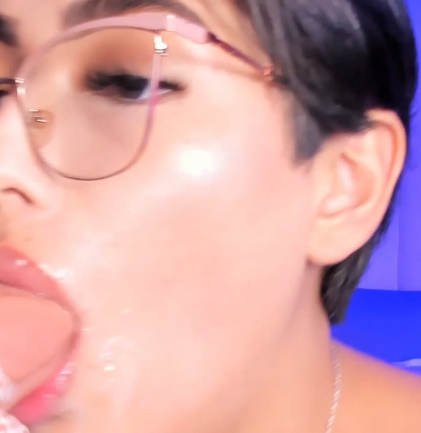 Rndm sultry and hot 03