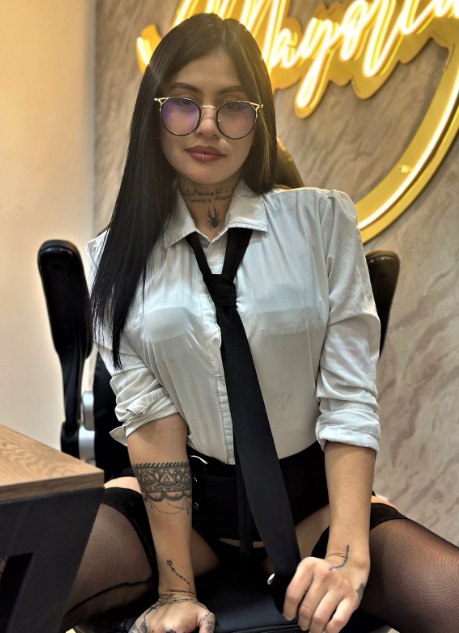 Rndm sultry and hot 06