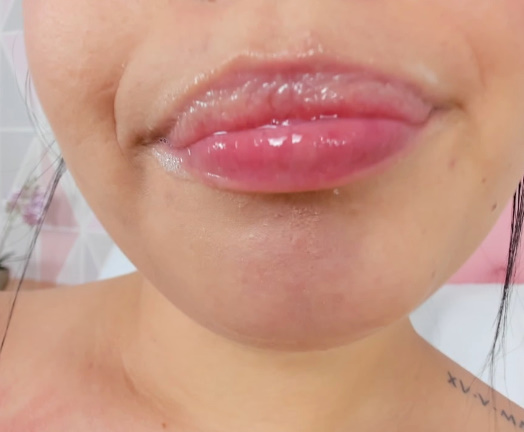 Rndm sultry and hot 08