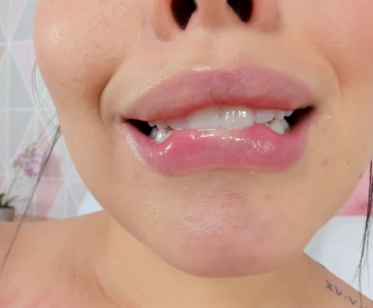 Rndm sultry and hot 08