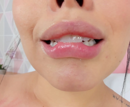 Rndm sultry and hot 08