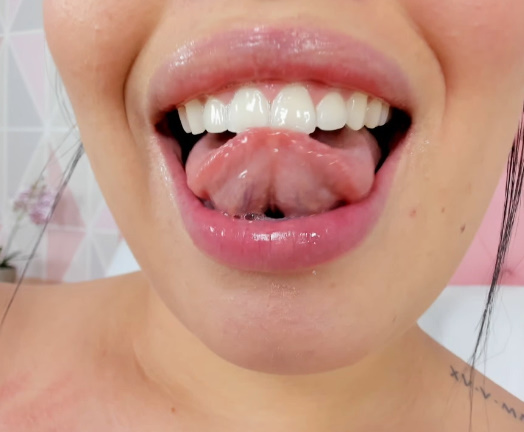 Rndm sultry and hot 08