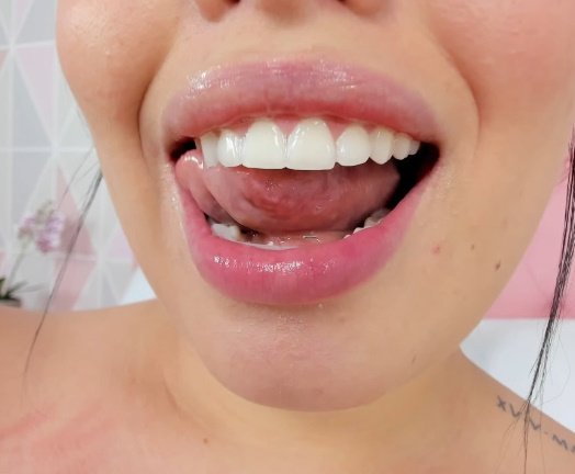 Rndm sultry and hot 08