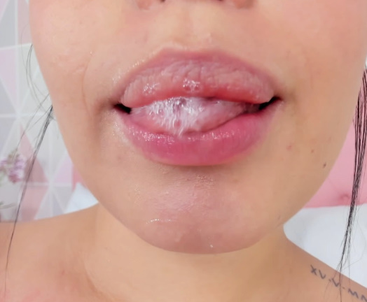 Rndm sultry and hot 08