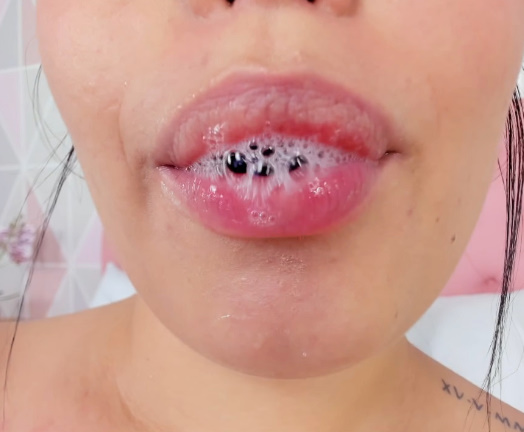 Rndm sultry and hot 08