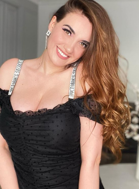 Rndm stunning beauty 13