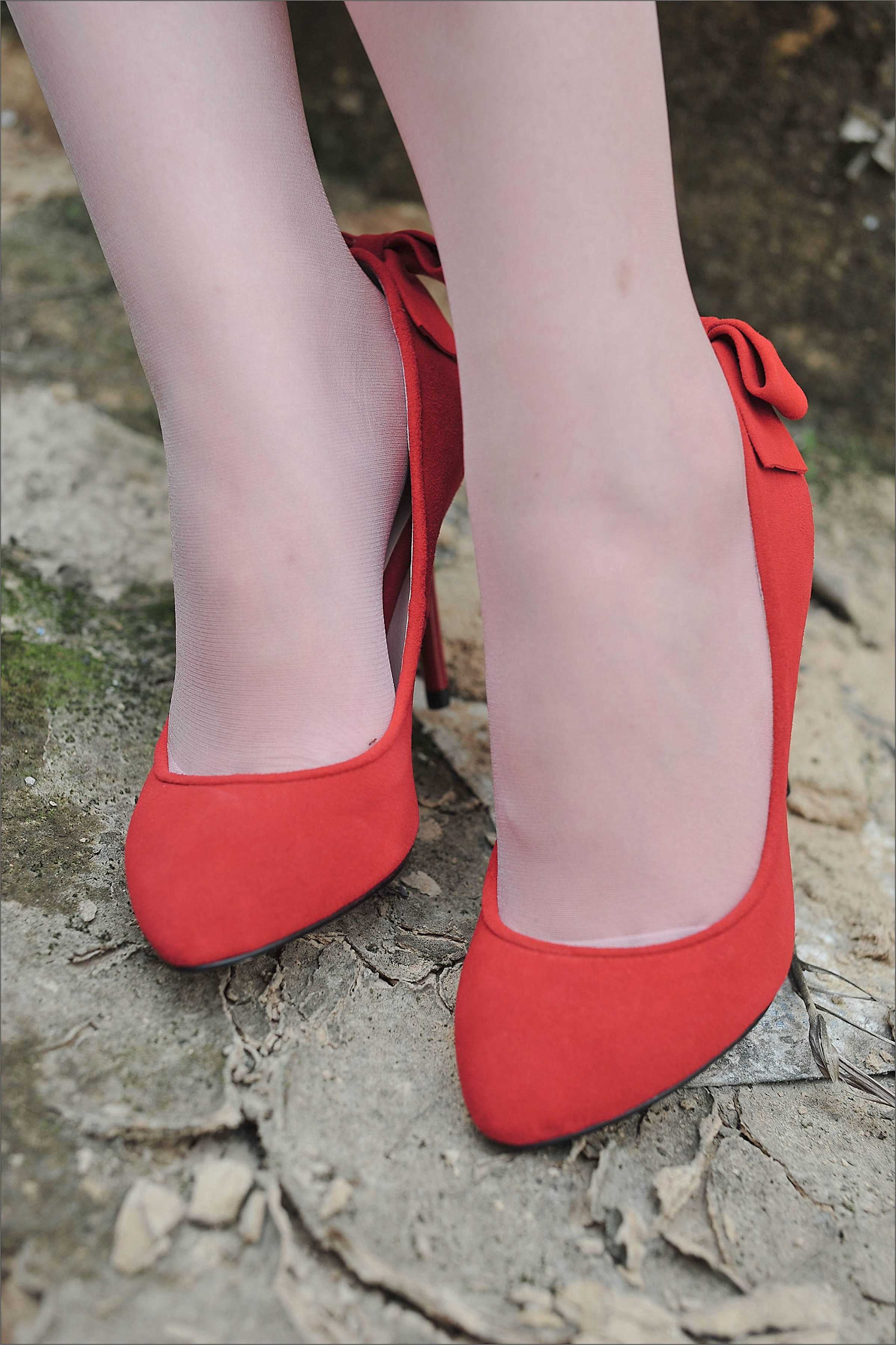 China Beauty Legs and feet 122