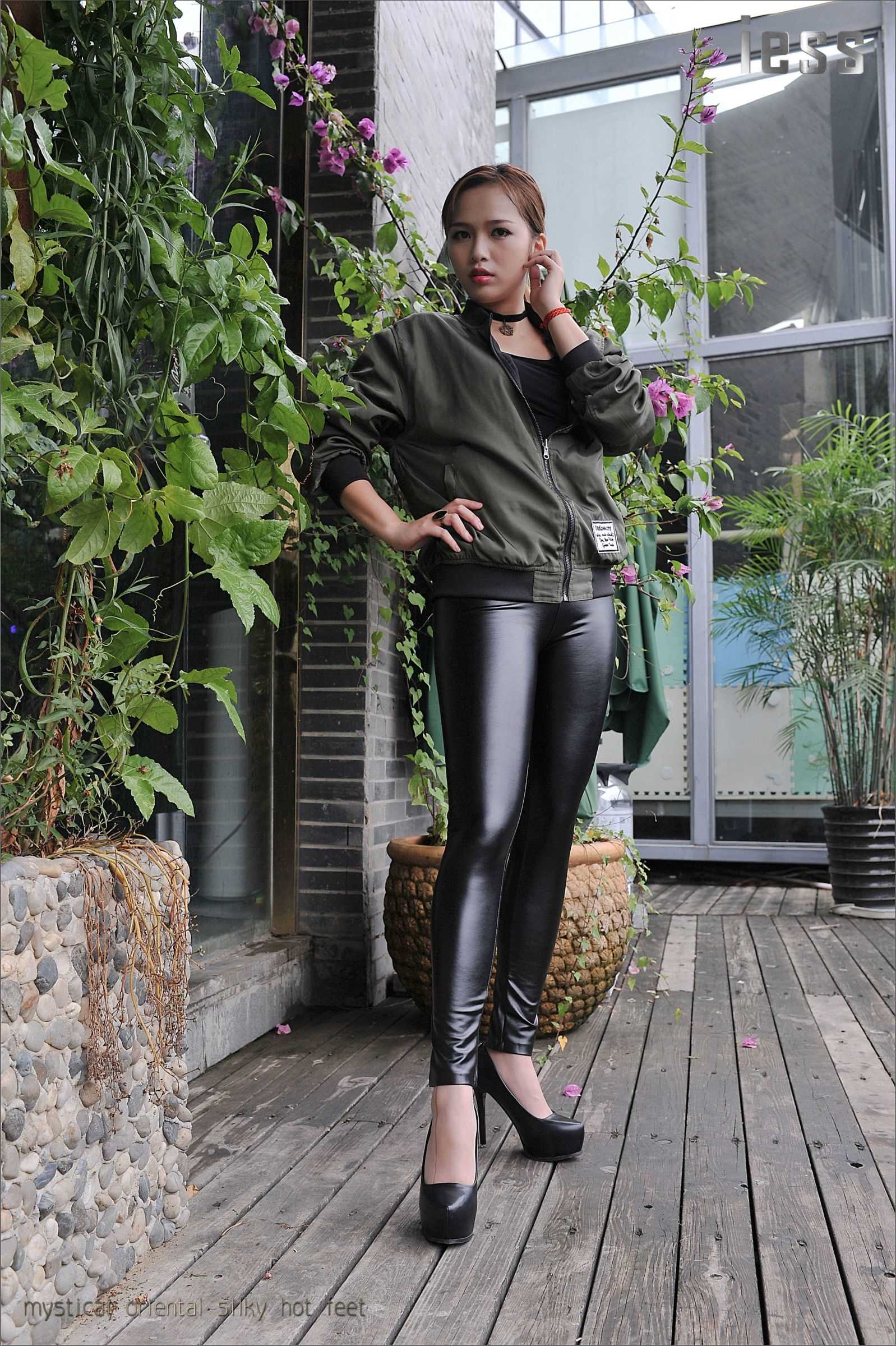 China Beauty Legs and feet 123