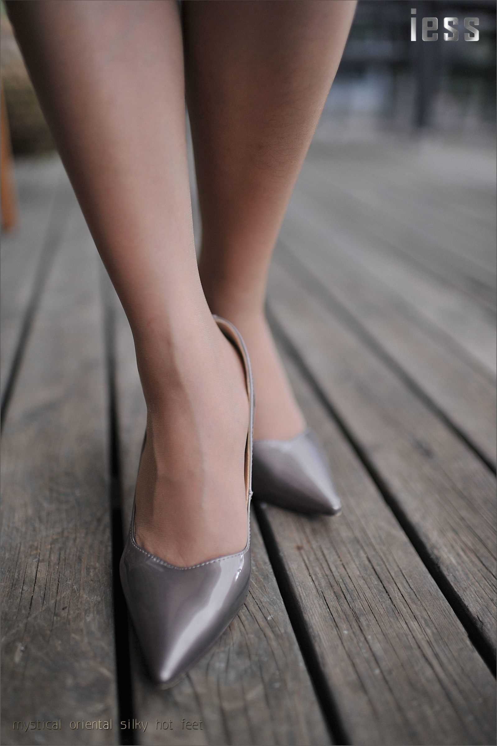 China Beauty Legs and feet 128