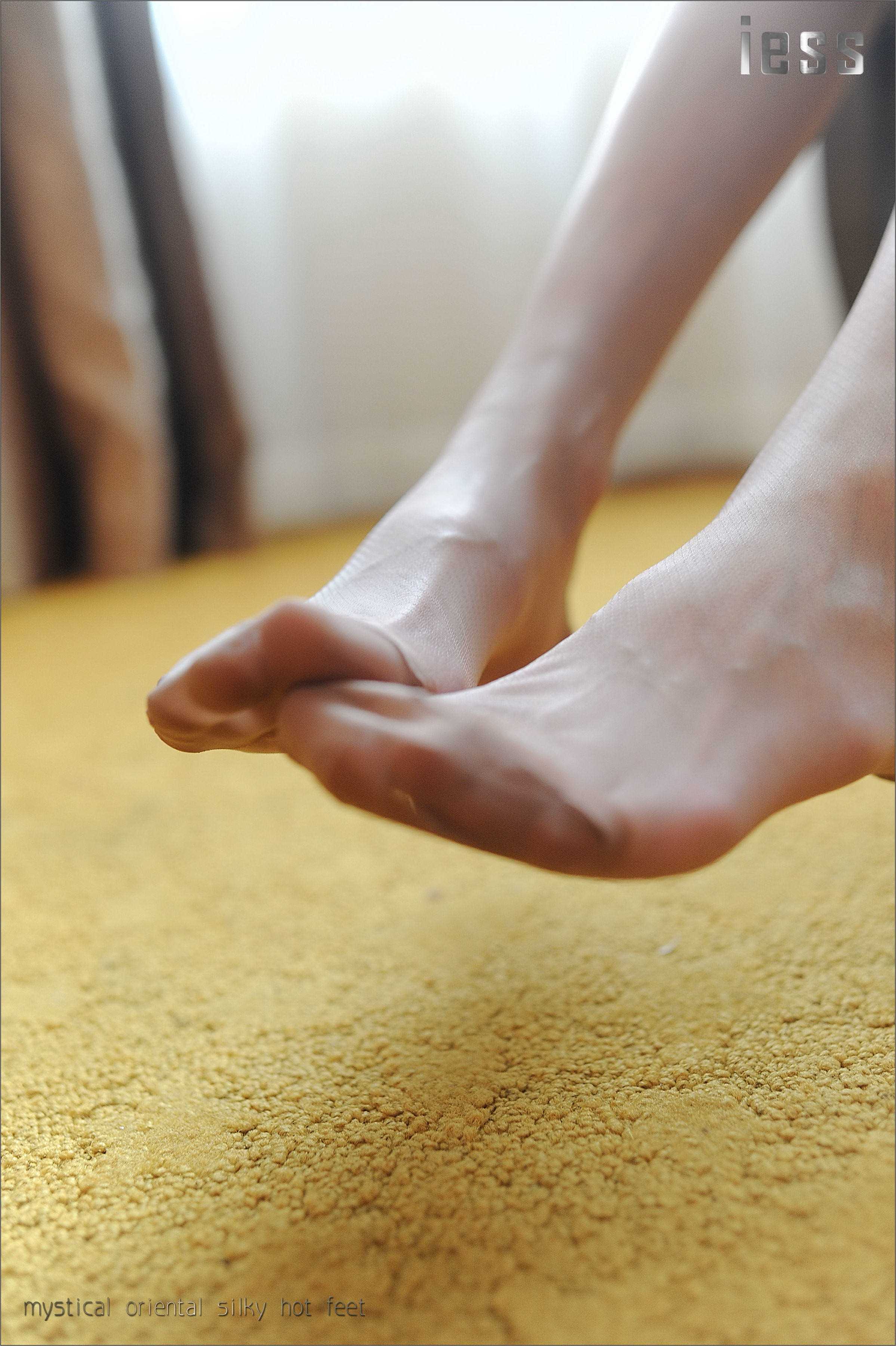 China Beauty Legs and feet 130