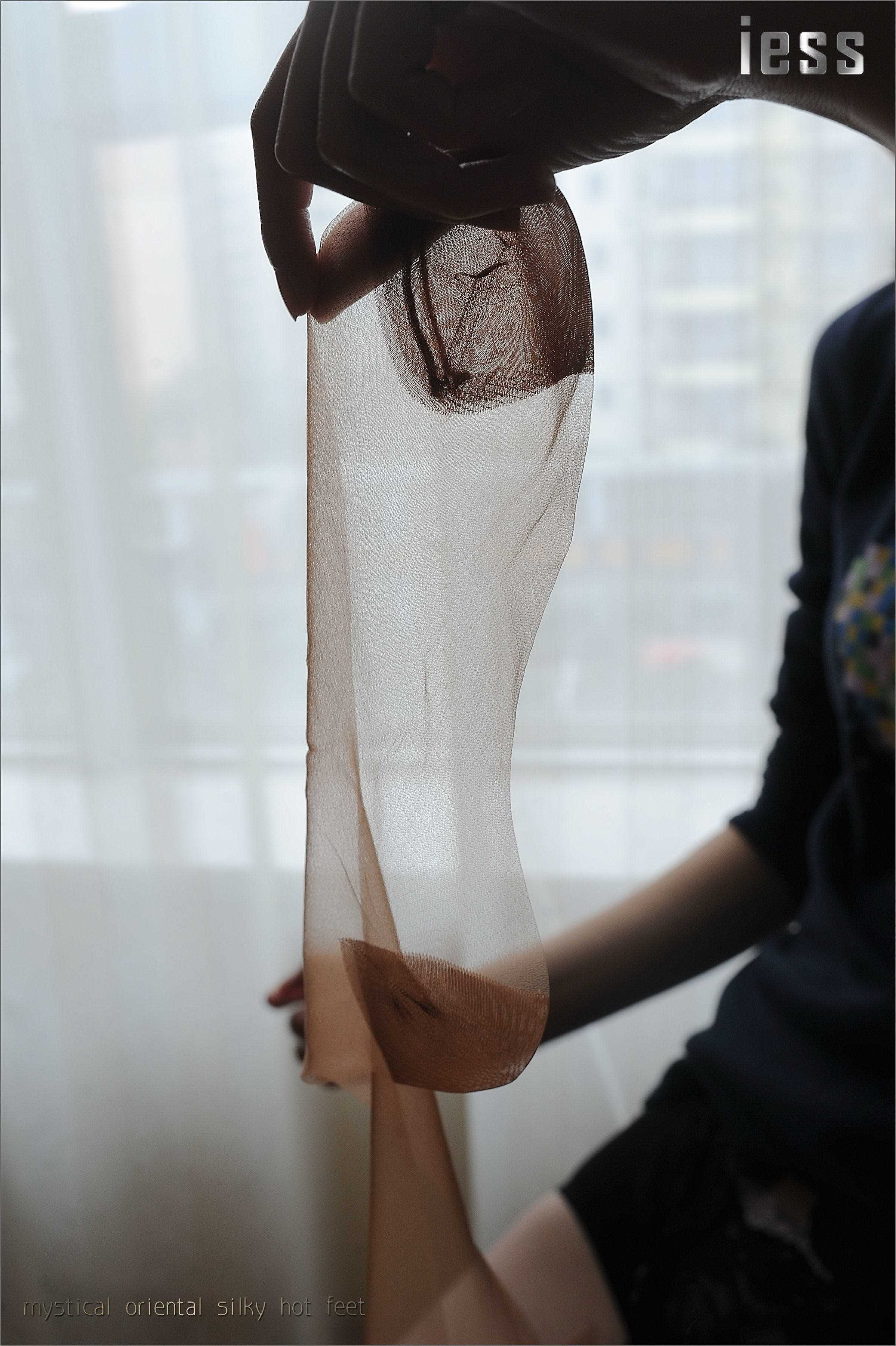 China Beauty Legs and feet 130