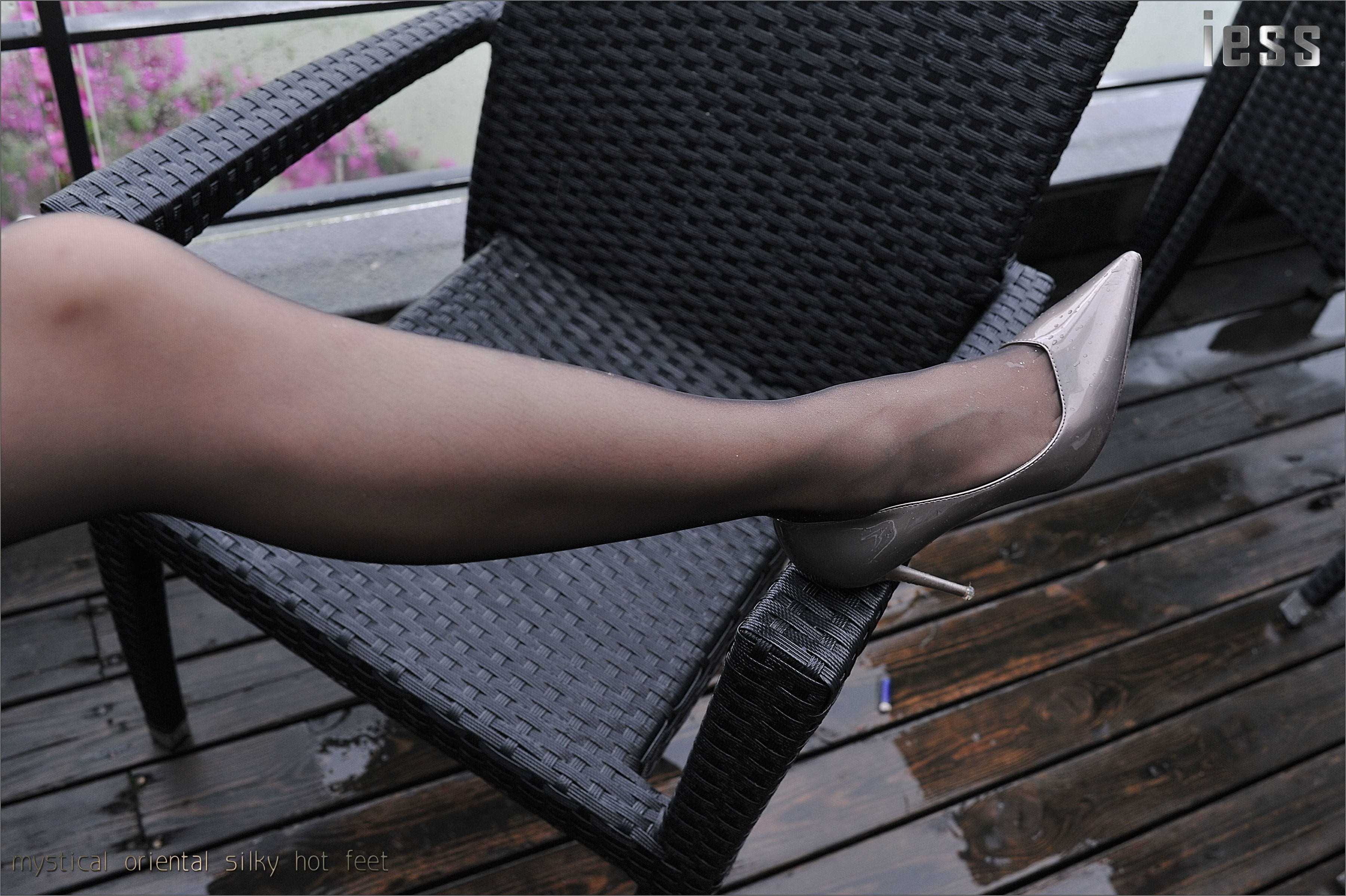 China Beauty Legs and feet 132