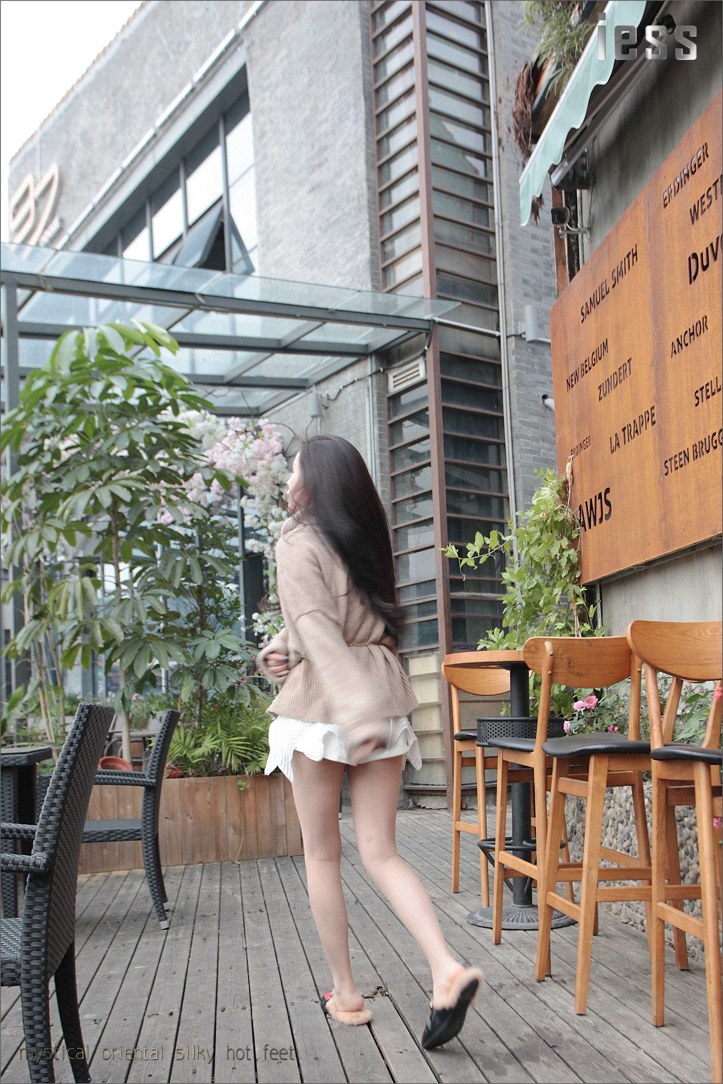 China Beauty Legs and feet 138