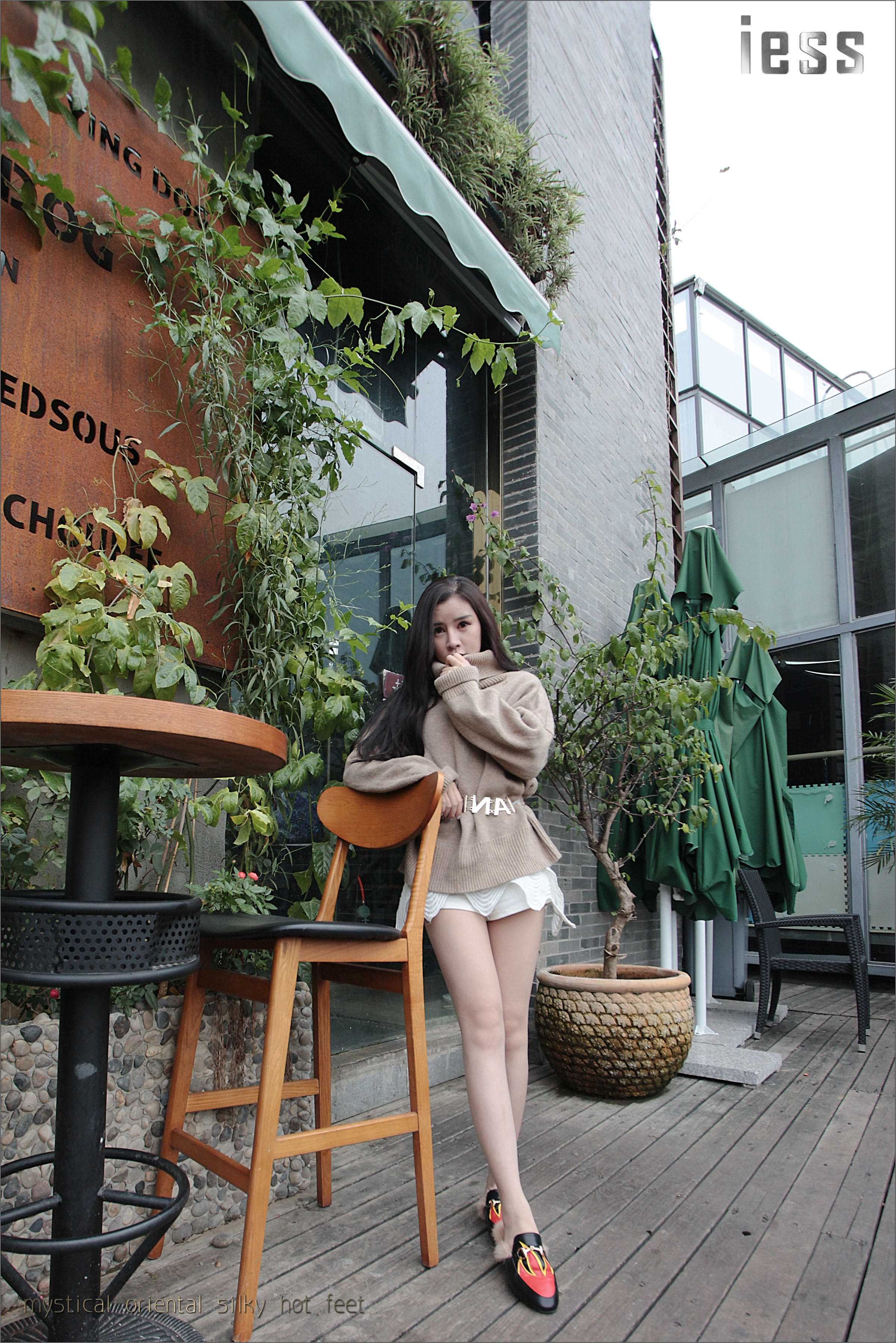 China Beauty Legs and feet 138