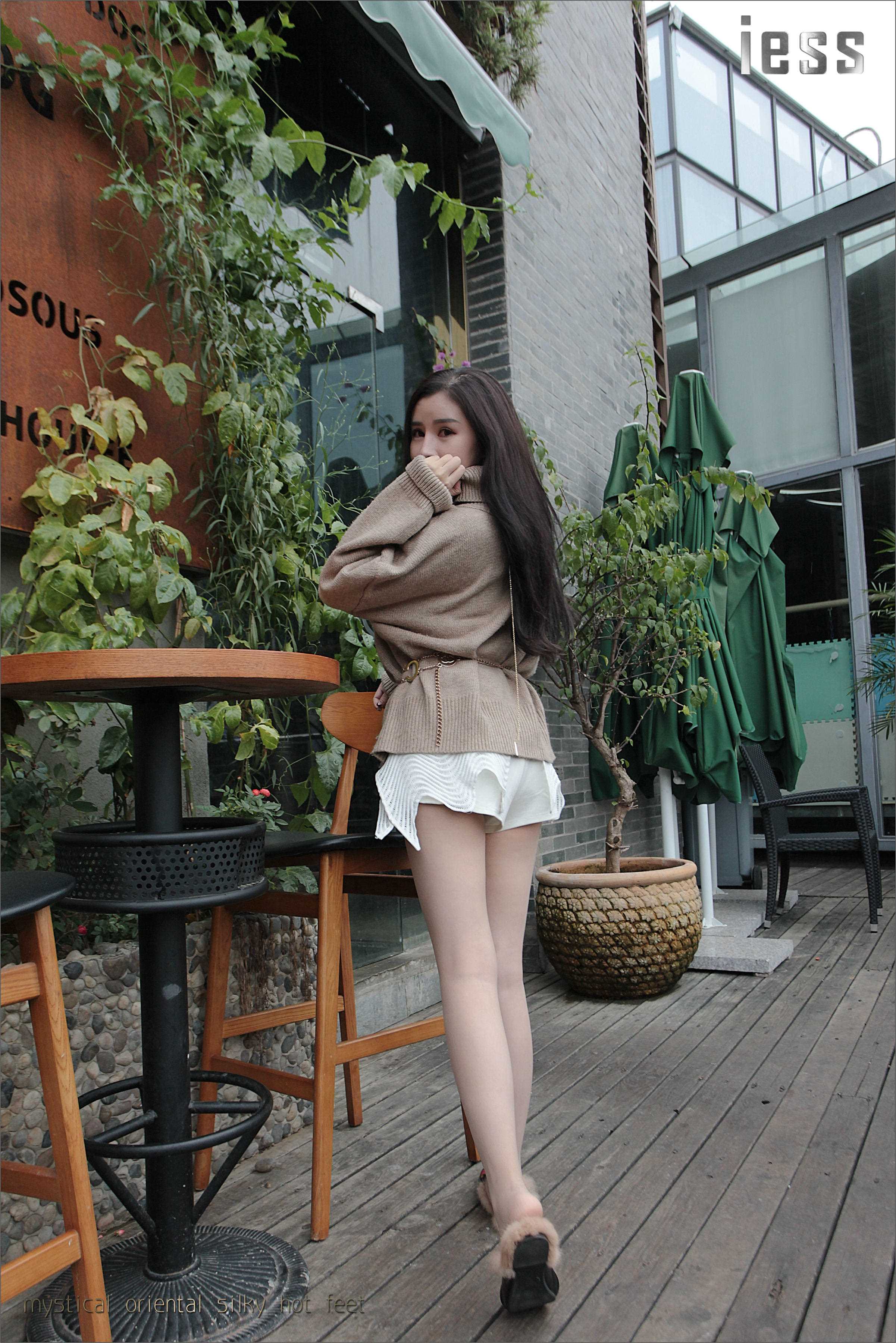 China Beauty Legs and feet 138