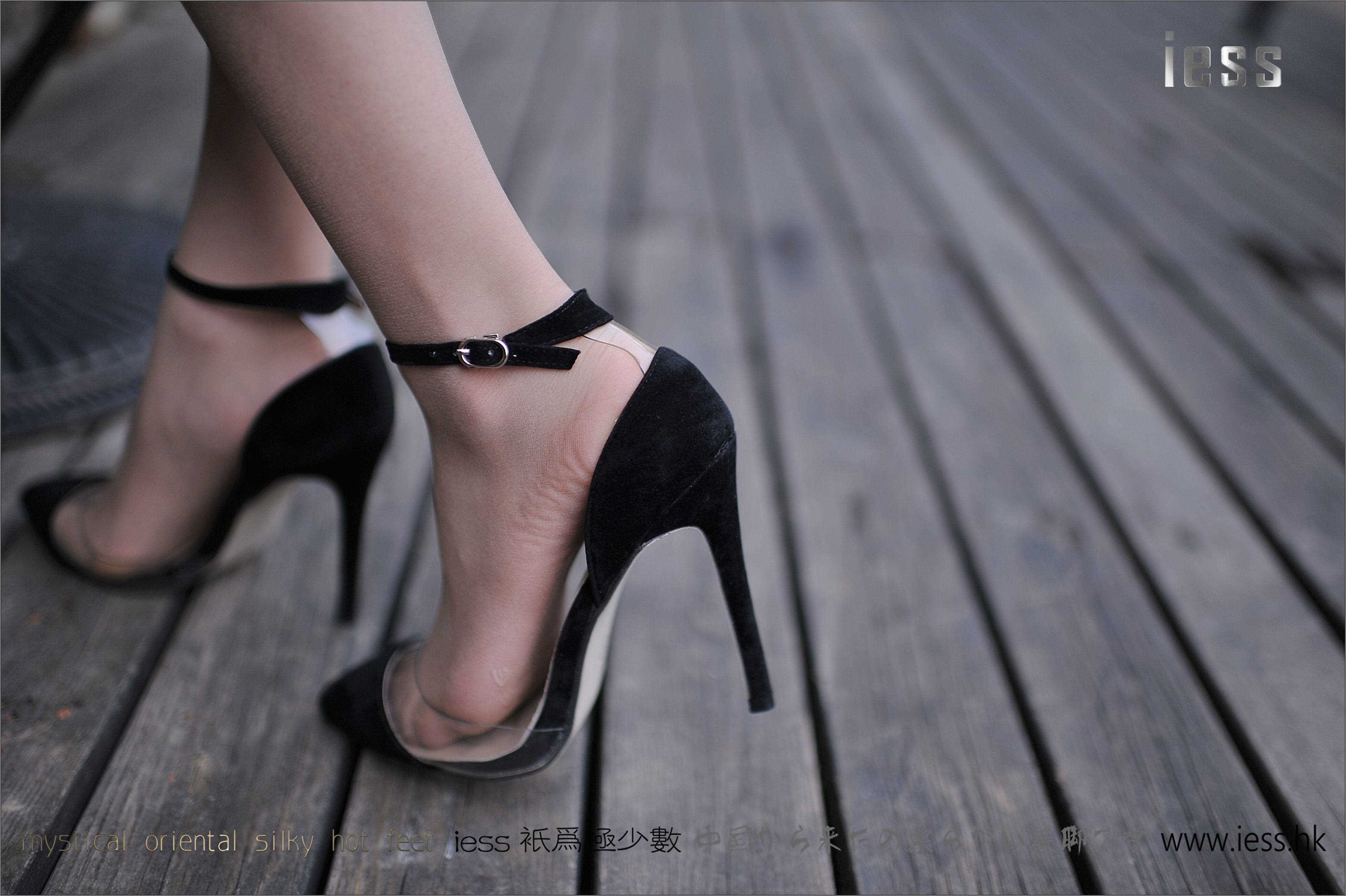 China Beauty Legs and feet 139