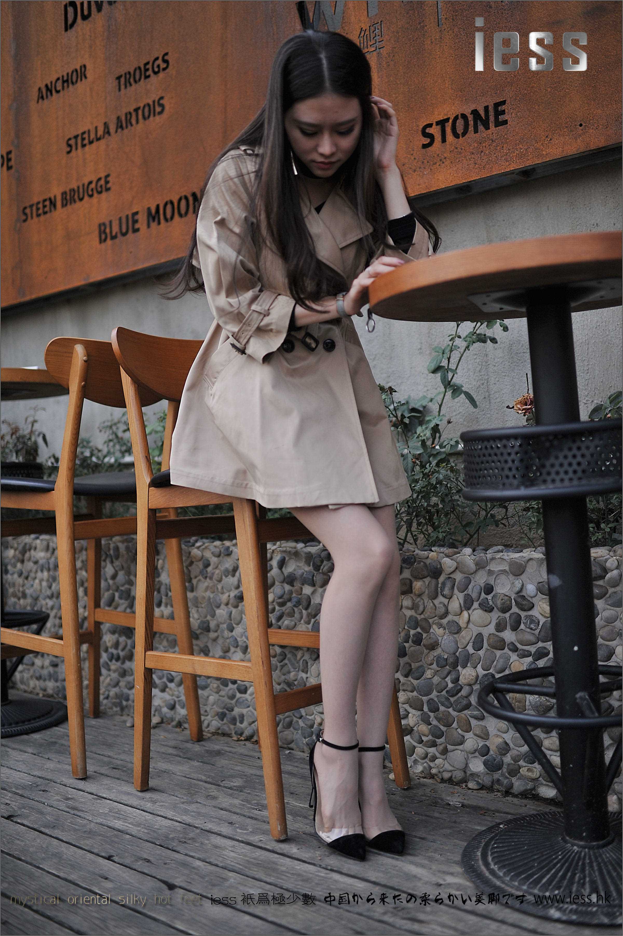 China Beauty Legs and feet 139