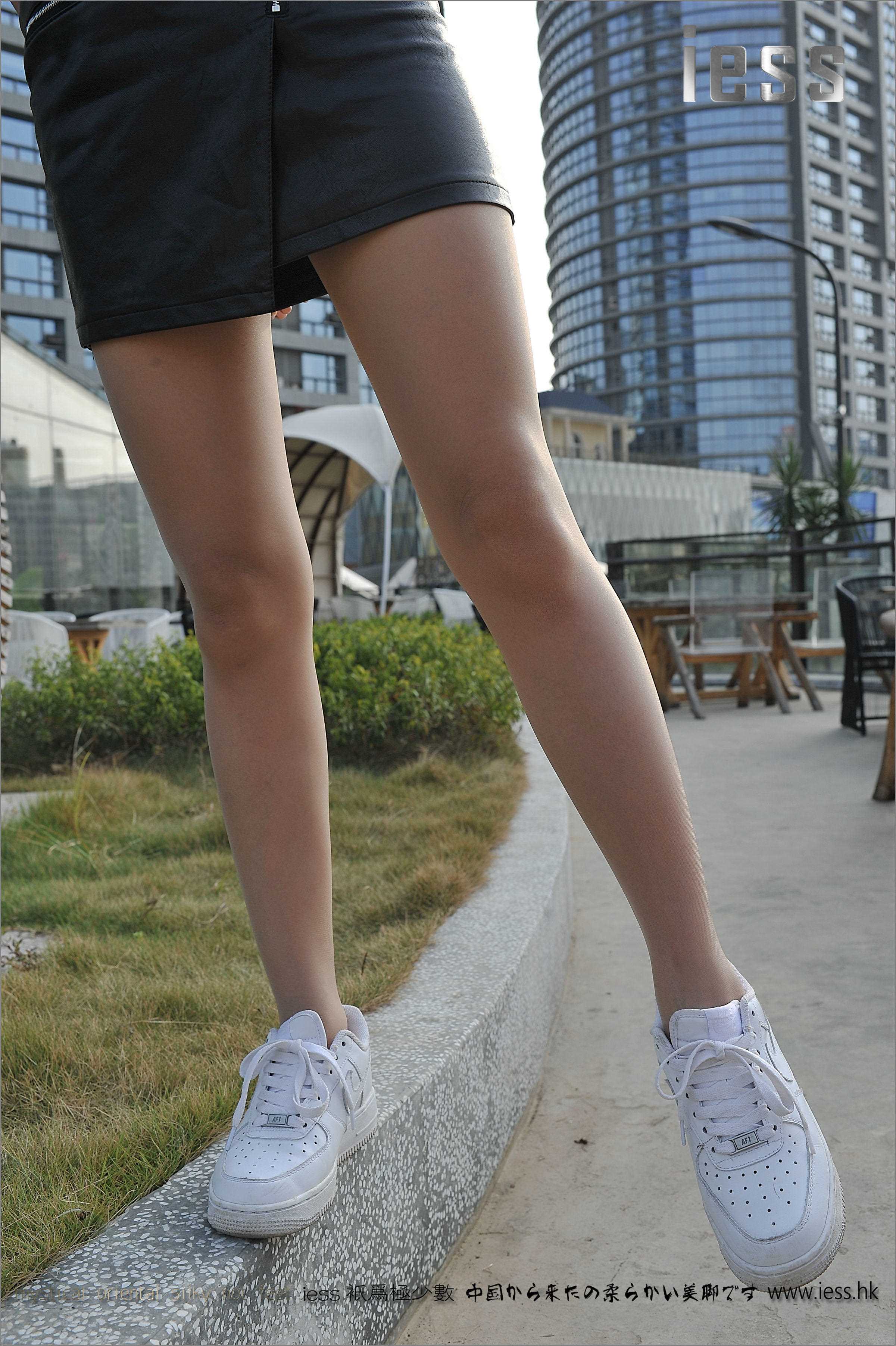 China Beauty Legs and feet 140